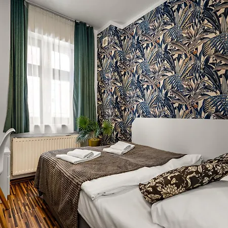 Panzió Great Polonia Dwarf Wrocław