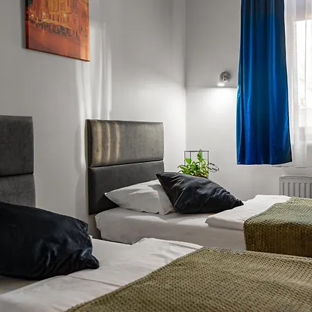 Great Polonia Dwarf Отель типа 