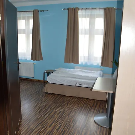 Great Polonia Dwarf B&B