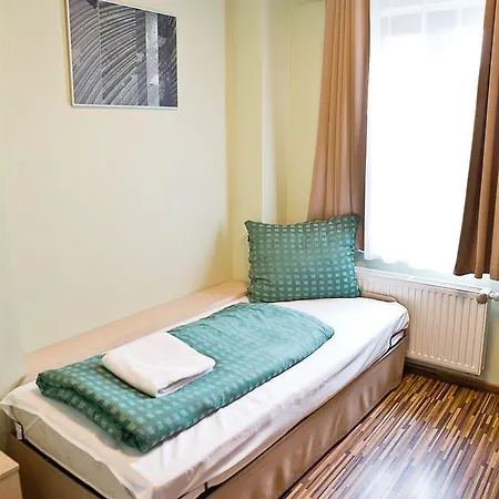 Great Polonia Dwarf Bed & Breakfast 2*