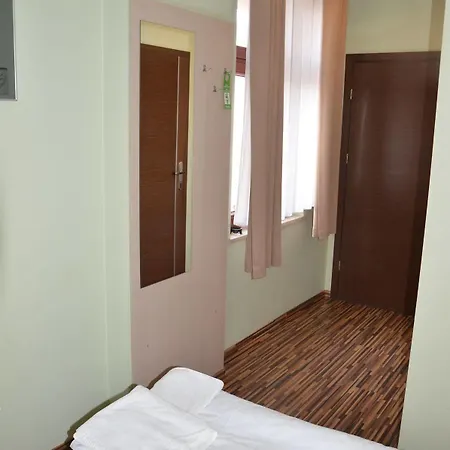Bed & Breakfast Great Polonia Dwarf Wrocław