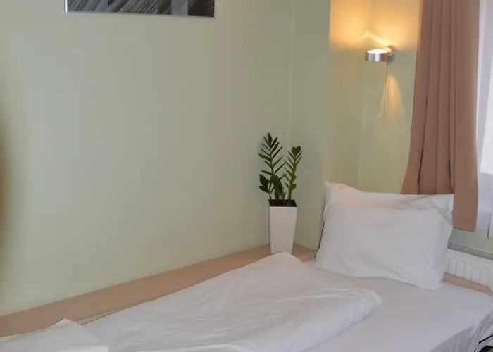 Great Polonia Dwarf Bed & Breakfast Wroclaw